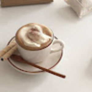 Meet your Posher, Liv